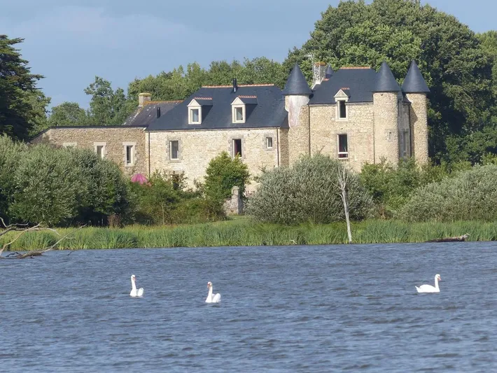 Chambre d’hôte pour 4 personnes, avec vue ainsi que jardin et vue sur le lac - 1