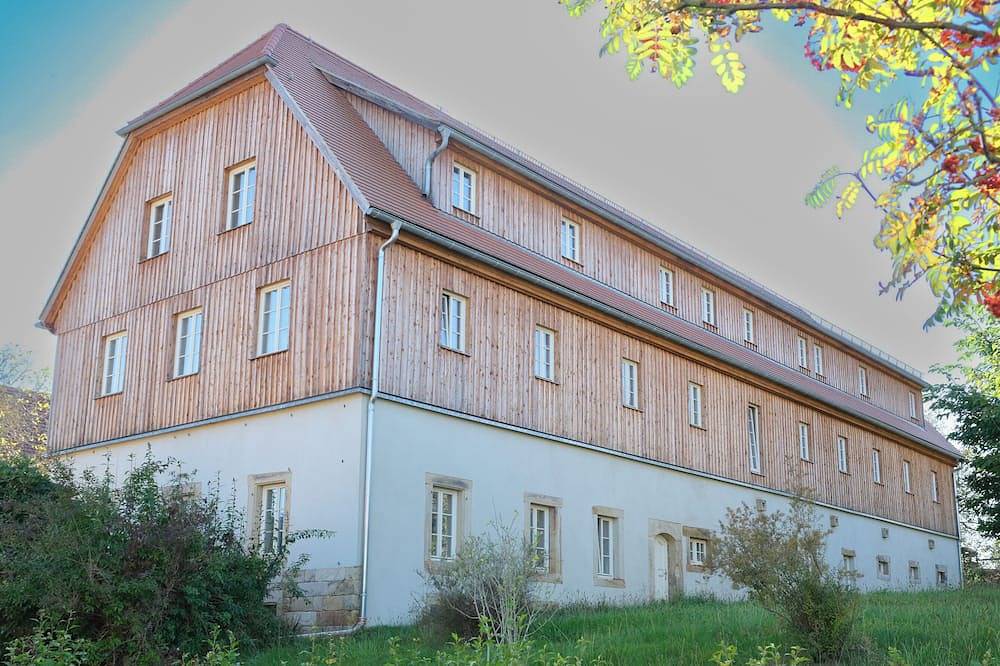 Ganze Wohnung, Gemütliche Landhaus-Ferienwohnung nahe der Bastei.\nhaustierfreundlich! in Hohnstein, Elbsandsteingebirge