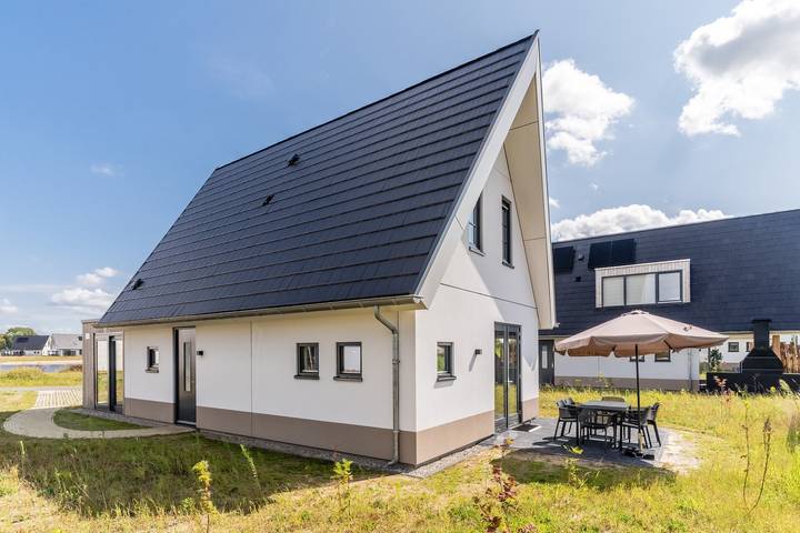 Bungalow für 6 Personen, mit Terrasse und Balkon/Terrasse - 1