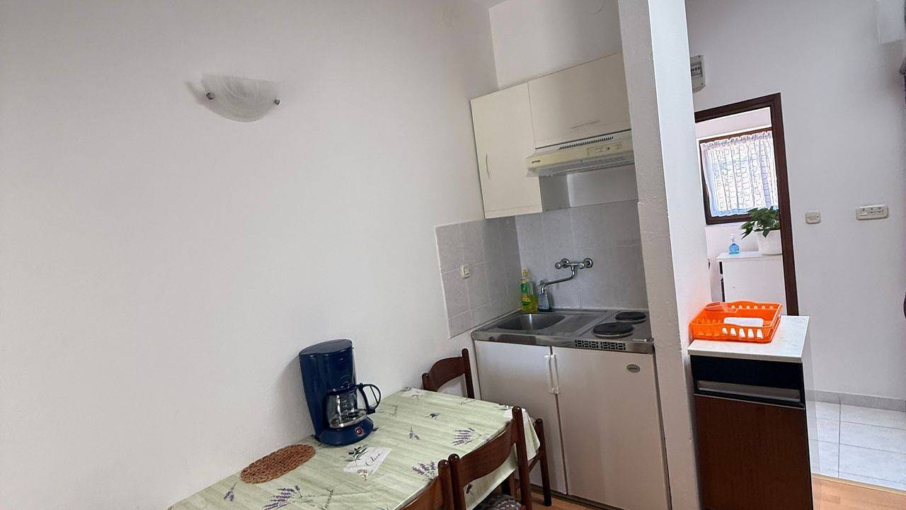 Ganze Ferienwohnung, Ferienwohnung für 4 Personen (26 m²) in Kukljica in Kukljica, Insel Ugljan