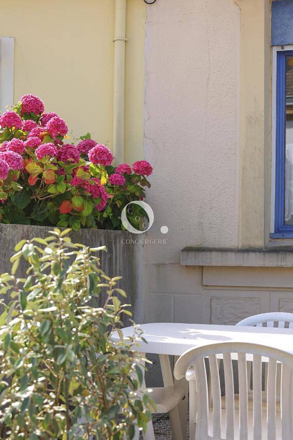 Gîte pour 4 personnes, avec vue et terrasse, animaux acceptés dans Office De Tourisme De La Terre Des 2 Caps - 4