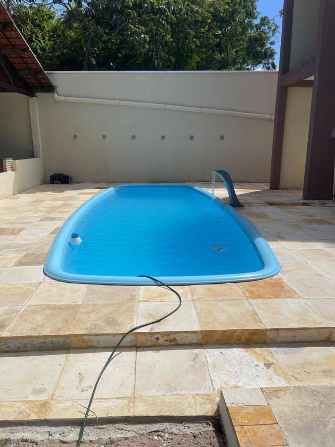 Casas e apartamentos de temporada para 18 pessoas, com piscina e balcão e ainda vista em Eusébio