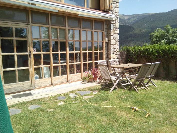 Casa rural para 6 personas, con Terraza además de Jardín y Vistas en Baixa Cerdanya