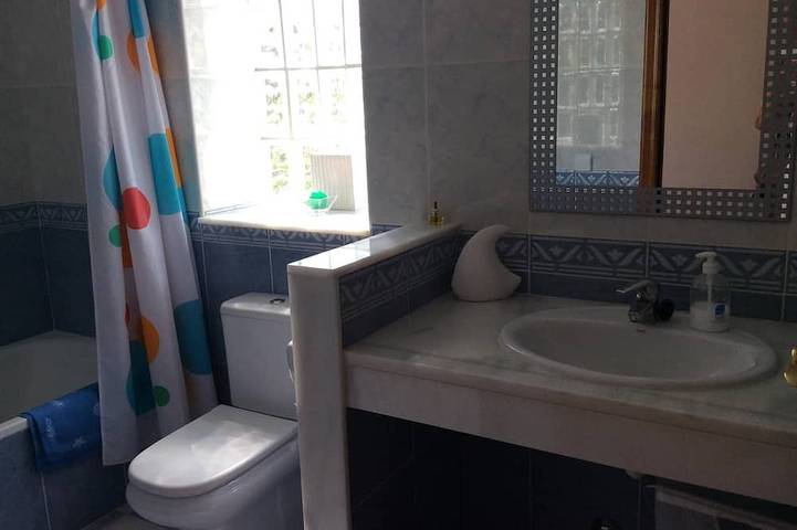 Détaché 3 chambres, 2 salles de bains villa avec piscine privée face sud. in La Sella, Pedreguer