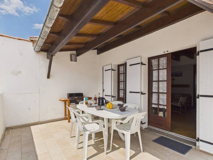 Plage à 50 m, séjour pour 5 avec jardin & bbq in Rivedoux-Plage, Île de Ré