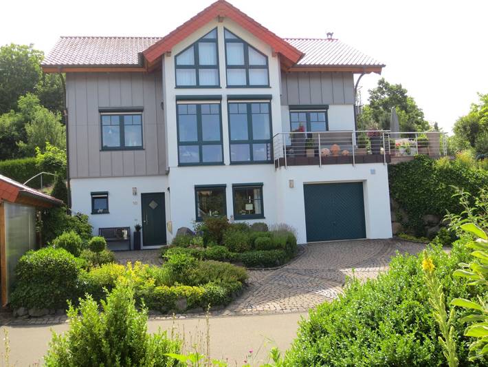 Ferienwohnung für 2 Personen, mit Terrasse und Garten in Daun