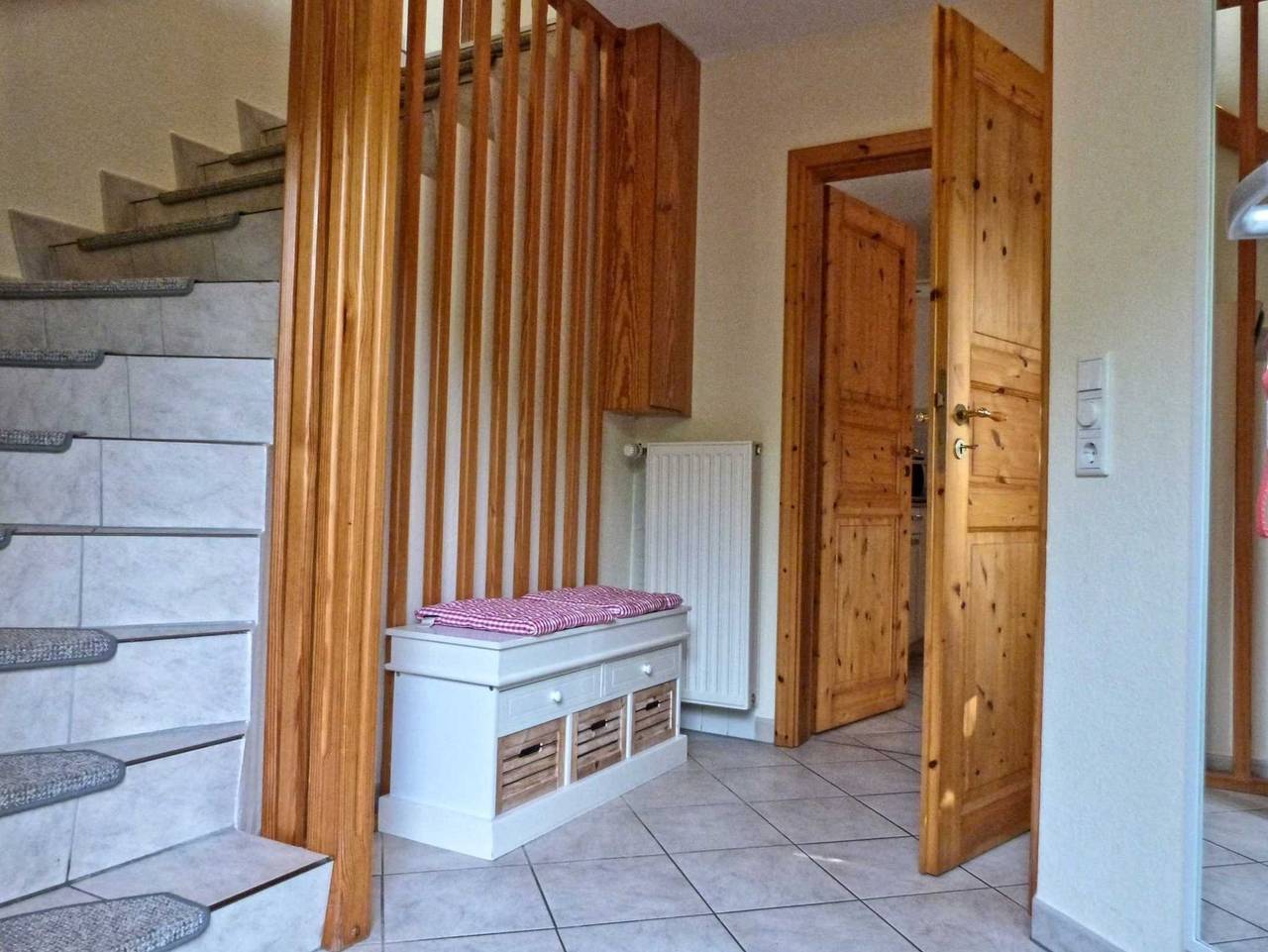 Ganze Ferienwohnung, Beeck: tolle Fewo mit Terrasse und Strandkorb - Beeck: Fewo mit Terrasse und Strandkorb in Oeversee, Grünes Binnenland