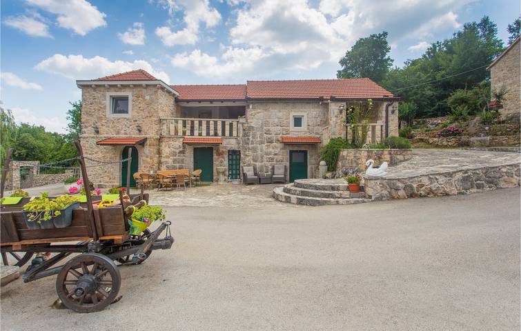 Ferienhaus für 15 Personen, mit Terrasse und Garten, mit Haustier - 1