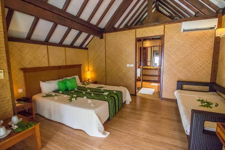 Hôtel pour 3 personnes, avec piscine et jardin dans Avatoru - 2