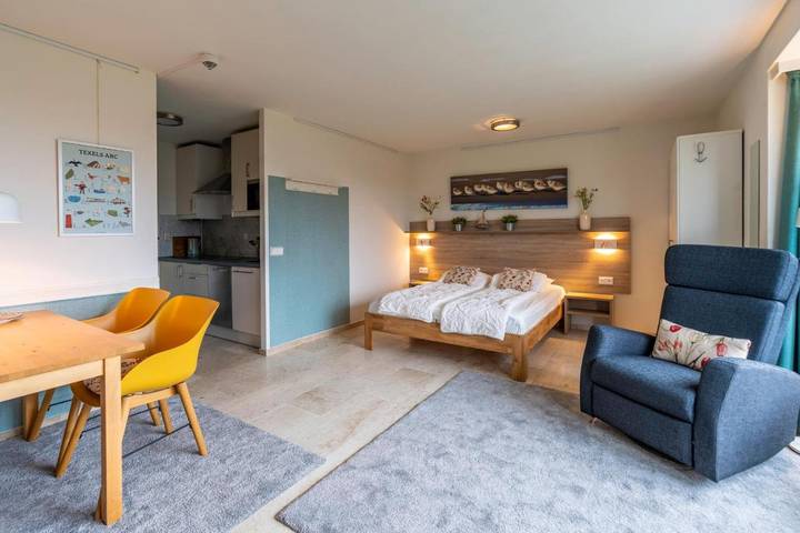 Ferienwohnung für 2 Personen, mit Terrasse und Ausblick auf Texel - 3