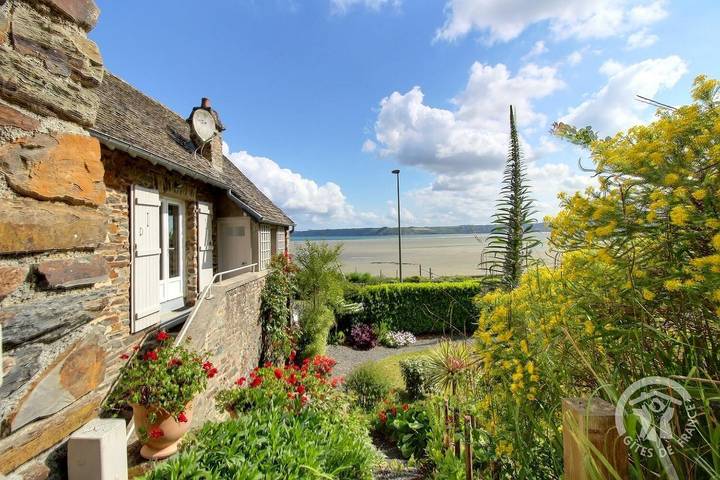 Gîte pour 4 personnes, avec terrasse et jardin à Plestin-les-Grèves - 4