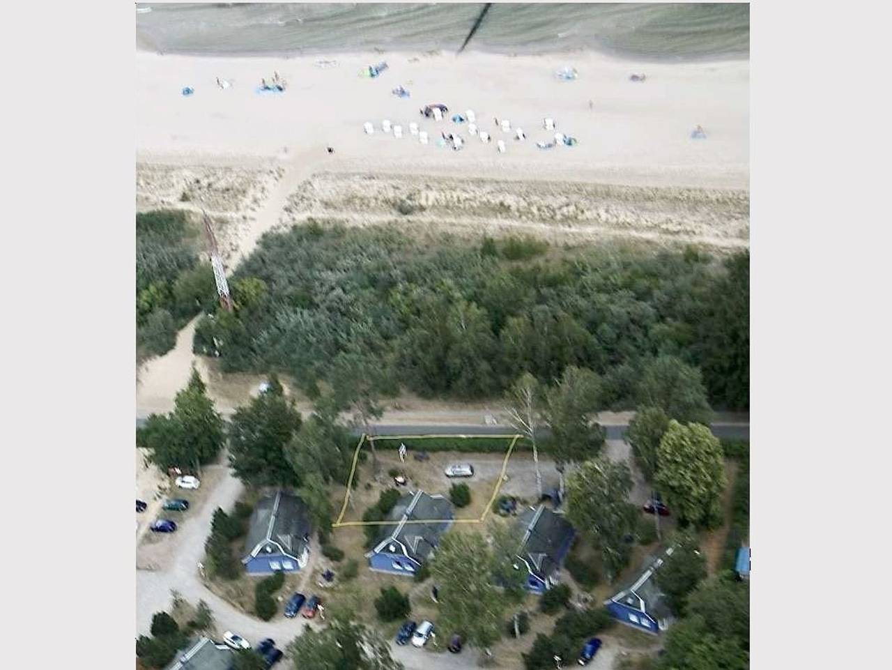 Ganze Ferienwohnung, Blaues Strandhaus hinter der Düne - 1. Reihe, 20m zum Strand in Ückeritz, Bernsteinbäder