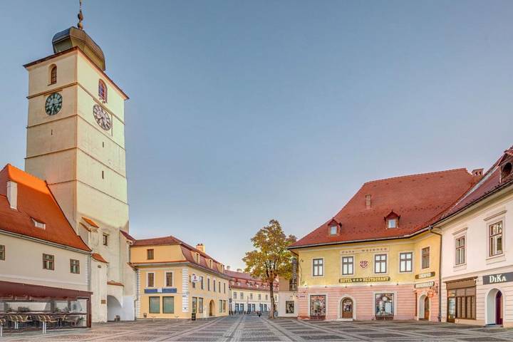 Maison d’hôte pour 3 personnes, avec terrasse et vue à Sibiu - 2