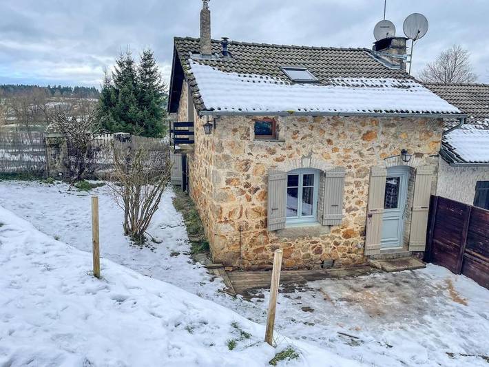 Location de vacances pour 4 personnes, avec jardin, adapté aux familles à Chenereilles - 3