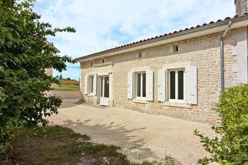 Gîte pour 6 personnes à Challignac