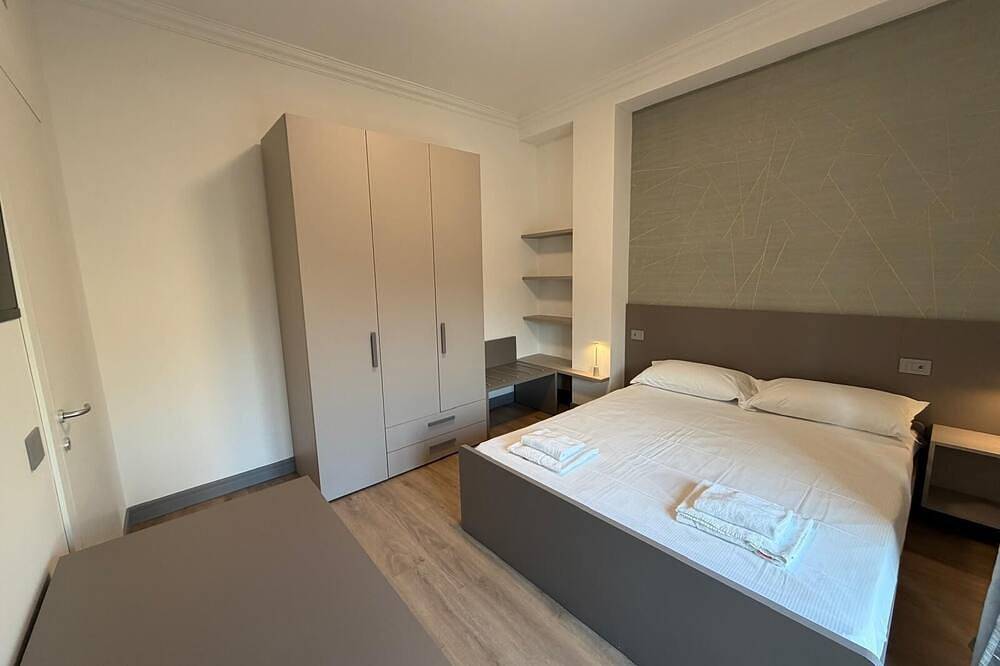 Ganze Wohnung, Lexia Suite in Lesa, Lago Maggiore (Piemont)