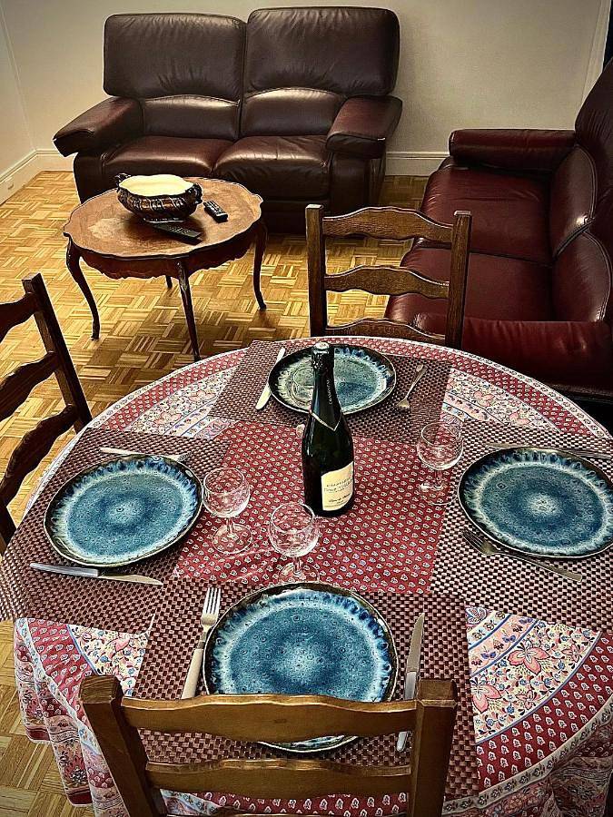 Gîte pour 6 personnes, avec balcon à Pontoise - 4