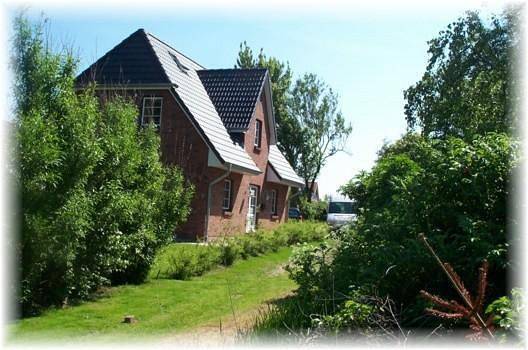 Ferienwohnung für 4 Personen, mit Terrasse und Garten in Morsum
