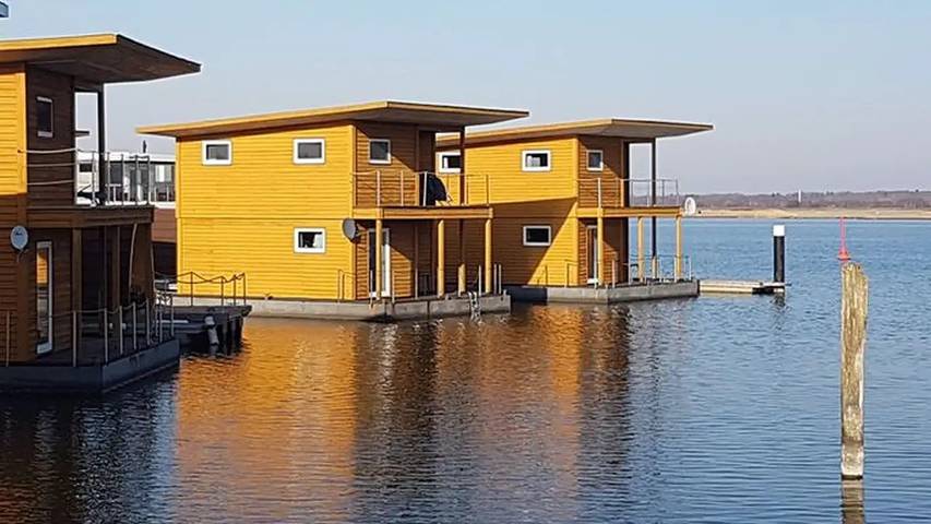 Ferienhaus für 6 Personen, mit Terrasse und Sauna, mit Haustier in Kröslin