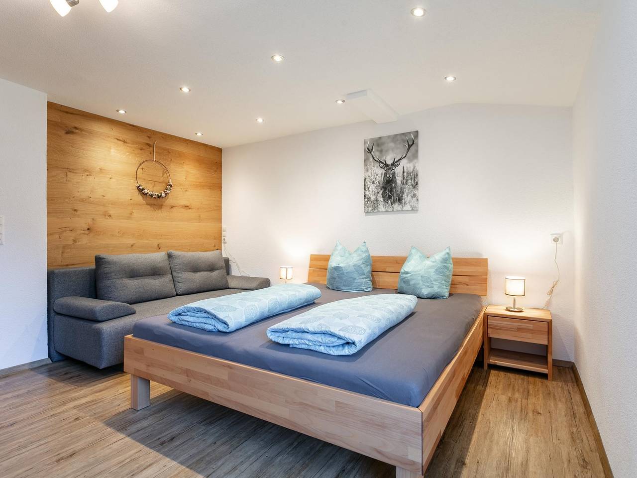 Ganze Wohnung, Großzügiges Apartment mit Skibus vor der Tür in Tuxer Alpen, Zellberg