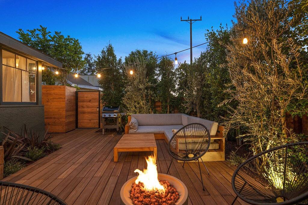 Venice Beach Cottage with incredible outdoor space! in Venice Beach (Los Angeles), Los Angeles