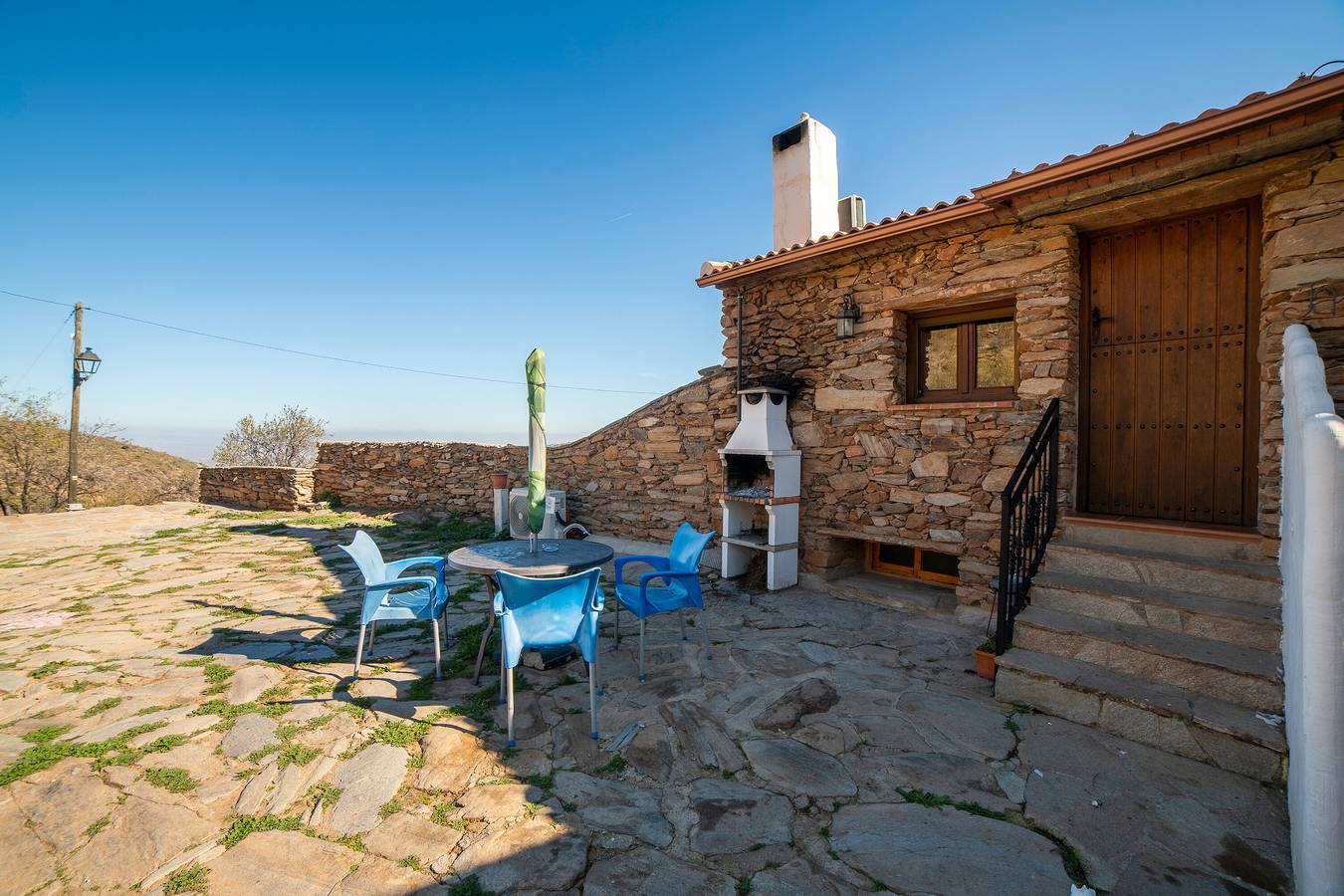 Casa de vacaciones 'Casa Rural Jaraiz Vip' con vistas a la montaña, piscina compartida y Wi-Fi in Laroya, Provincia de Almería