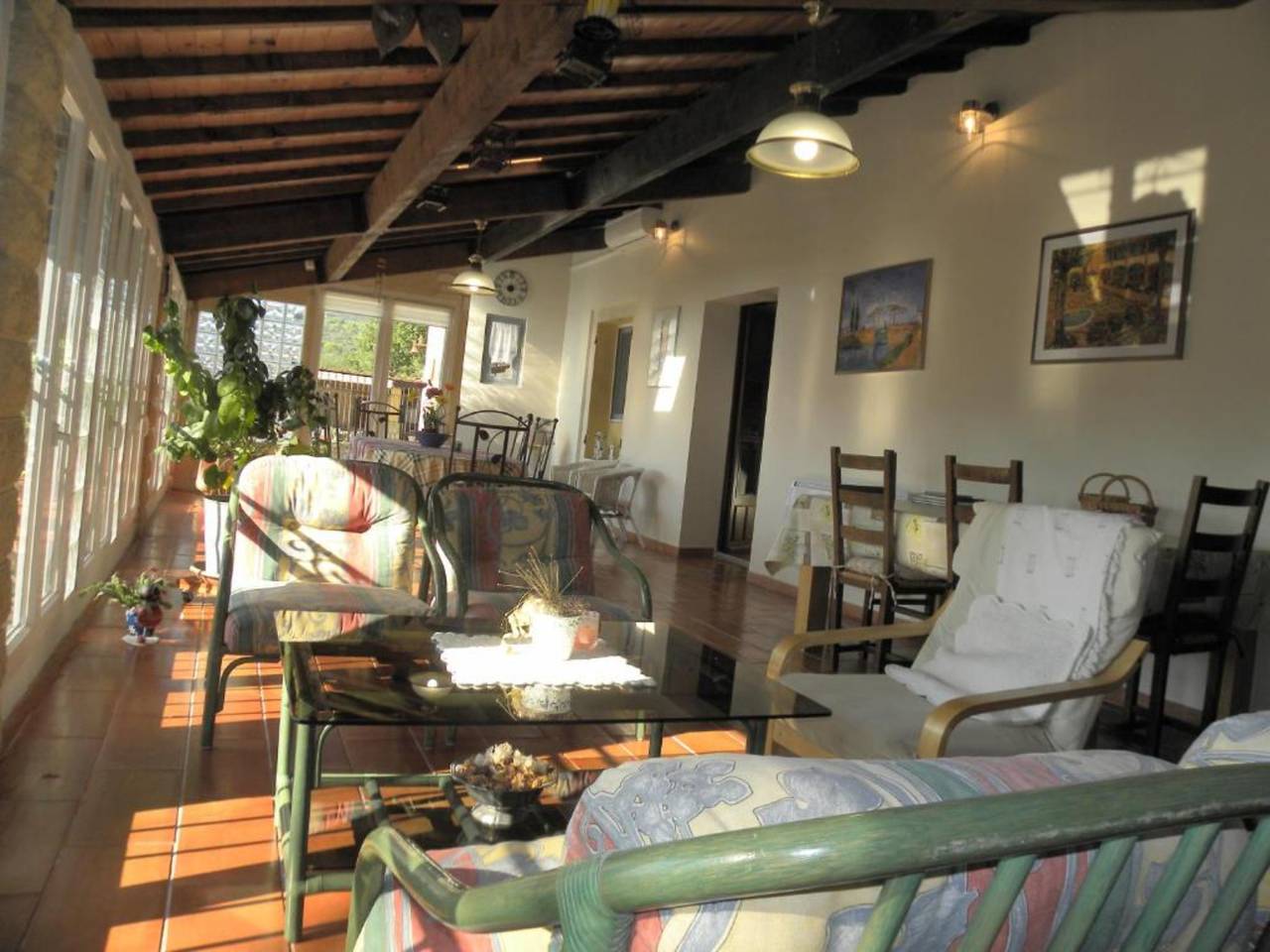 Villa "Les Vallons" con piscina privada, jardín y Wi-Fi in Lioux, Parque natural regional del Luberon