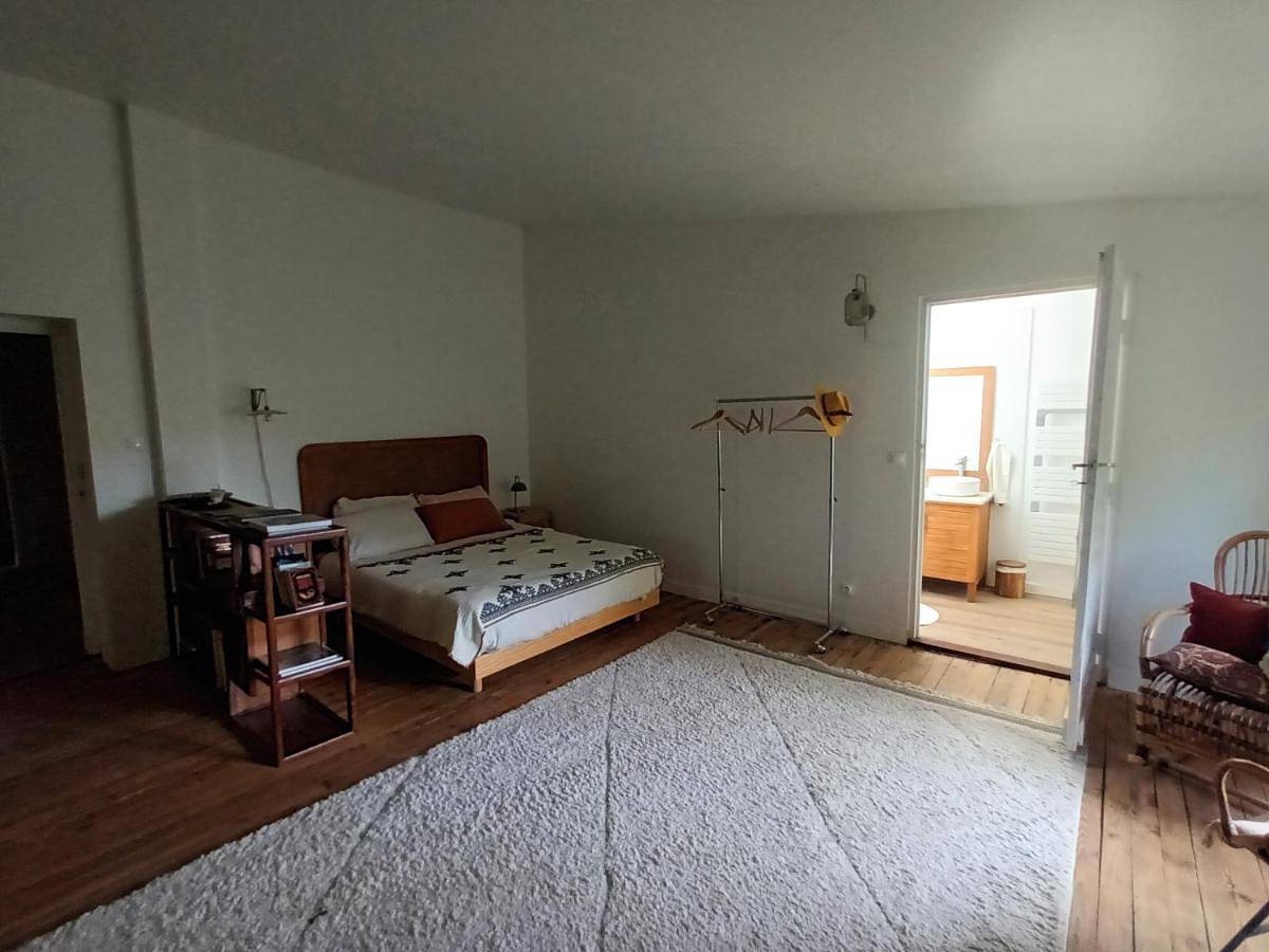 Villa Séquoia - Suite familiale - 4 adules 1 enfant - Sdb privée in Bazas, Région de Langon