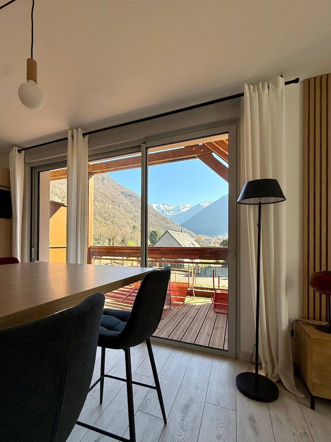 Ganze Wohnung, Appartement de Prestige Neuf Vue Montagne  2 Balco in Luchon-Superbagnères, Saint-Mamet