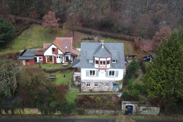 Casa de vacaciones para 10 personas, con jardín y sauna además de vistas y terraza, Se admiten mascotas - 1