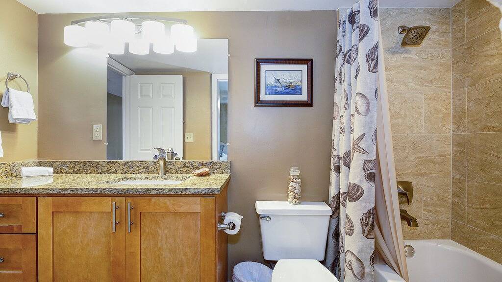 Ganze Wohnung, Luxuriöse Küstenlinienwohnung + Pool & Strand + Nähe Zu Tauchen / Schnorchelboote! in Tavernier, Monroe County