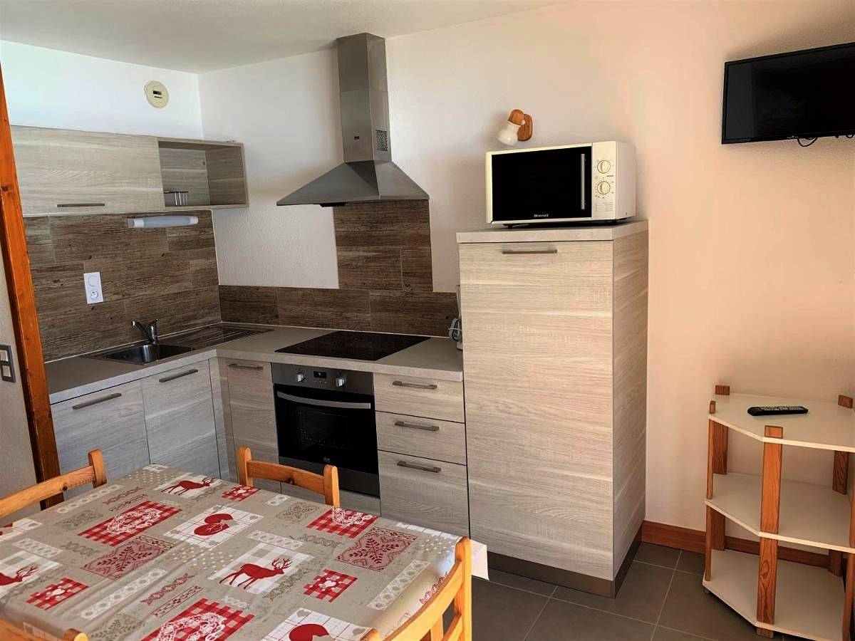Apartment with Balcony in Ancelle, Parc national des Écrins