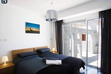 Villa for 2 People in Paphos, South Cyprus, Photo 1