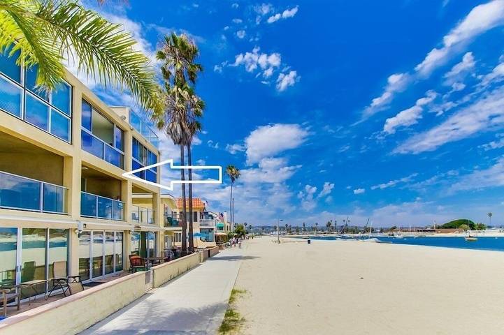 Vacation house for 10 people, with balcony in Mission Beach