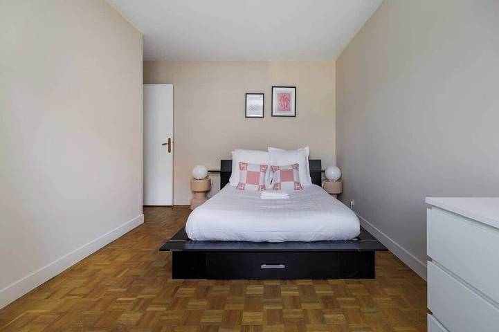 Appartement entier, Damiers - Magnifique Apt 5Bdr/10Pax La Défense in Courbevoie, Hauts-de-Seine