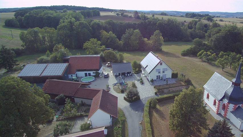 Ferienwohnung für 5 Personen, mit Balkon und Balkon/Terrasse sowie Terrasse und Garten in Küps