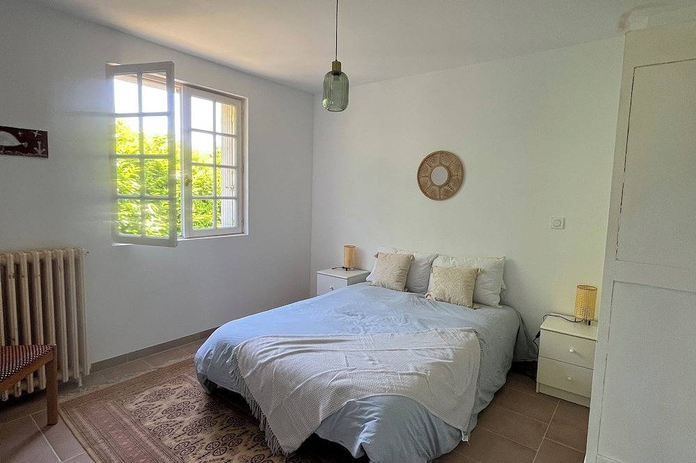 🌸 \"In the Garden of Camellias – Peaceful House Between Sea and Artists’ Town\" in Riec-sur-Belon, Region de Quimper