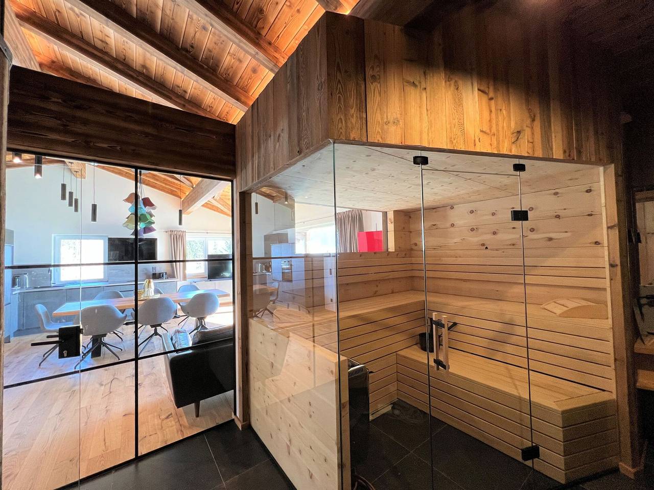 Ganze Wohnung, Penthouse in Wildkogel mit Bergblick in Neukirchen am Großvenediger, Kitzbüheler Alpen