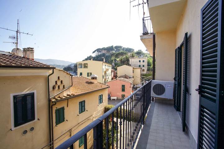 Gîte pour 4 personnes, avec terrasse à Porto Azzurro - 4