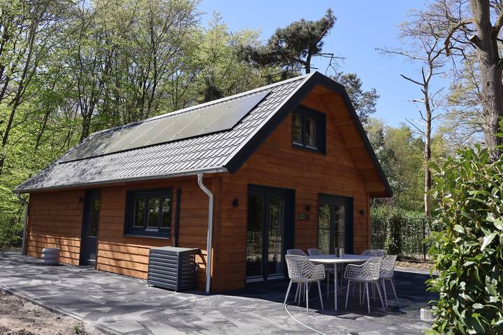 Villa für 6 Personen, mit Garten und Terrasse - 1