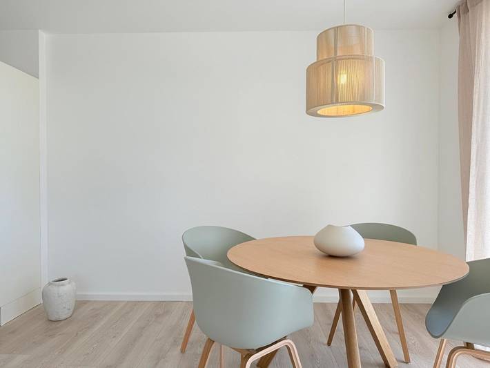 Ganze Wohnung, Moderne Suite Happiness mit überdachter Terrasse nahe See und Strand in Uhldingen-Mühlhofen in Unteruhldingen, Uhldingen-Mühlhofen