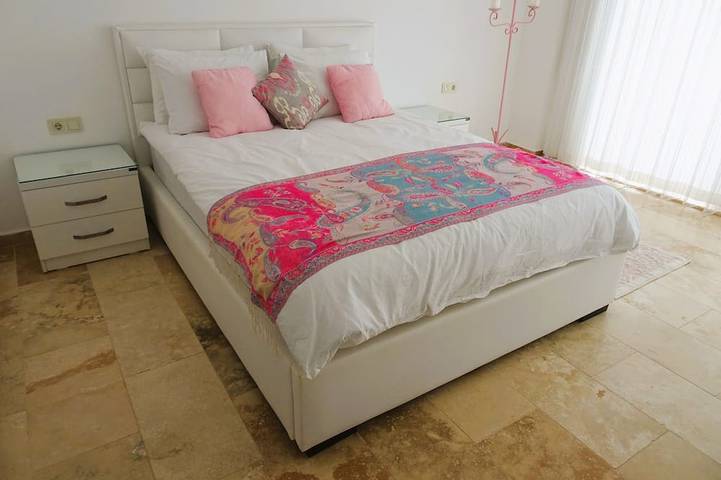 Villa mit Pool – Zentral gelegen in Kaş, Saklıkent
