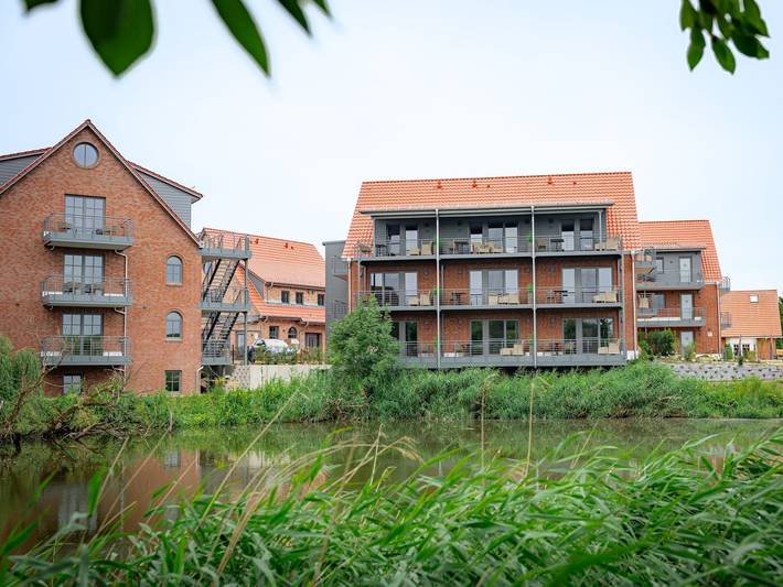 Ferienwohnung für 2 Personen, mit Balkon und Garten sowie Sauna und Ausblick in Grünendeich