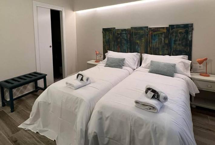 Gîte pour 2 personnes, avec terrasse et vue, animaux acceptés à La Pobla de Lillet - 4