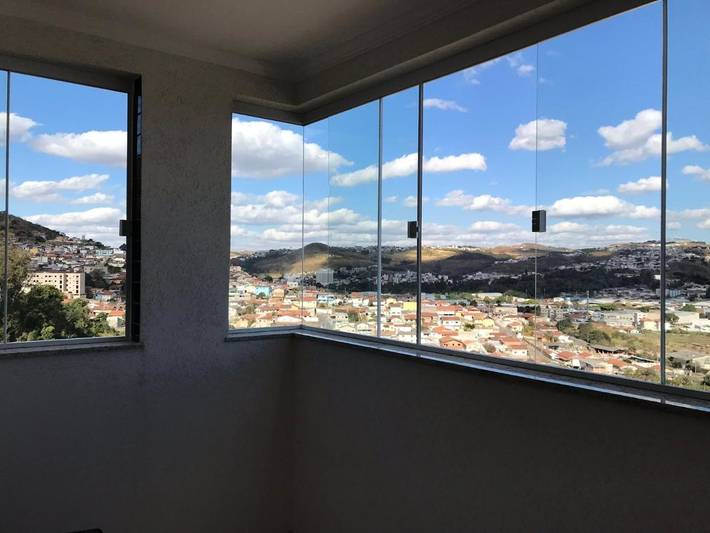 Casas e apartamentos de temporada para 6 pessoas, com vista e balcão, com animais de estimação em Poços de Caldas