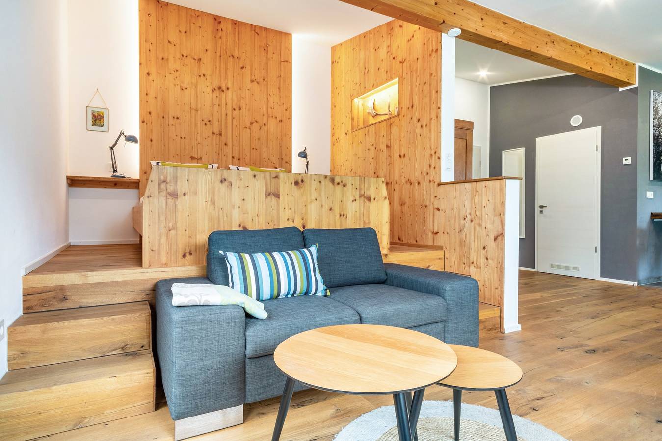 Ganze Wohnung, Ferienwohnung 'Gartenglück' mit Privatterrasse, Gemeinschaftsgarten und Wi-Fi in Inzigkofen, Region Bodensee-Oberschwaben