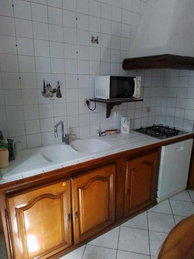 Appartement entier, Apartment - Ground Floor in Lunel-Viel, Côte méditerranéenne (France)
