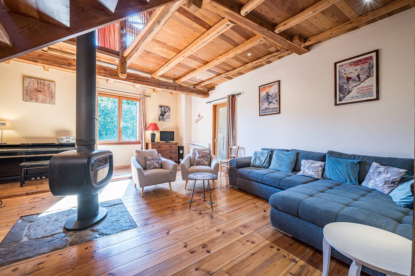 Chalet 'La Grange Des Flocons' avec vue sur la montagne, terrasse privée et jardin privé in Valloire, Région de Saint-Jean-de-Maurienne