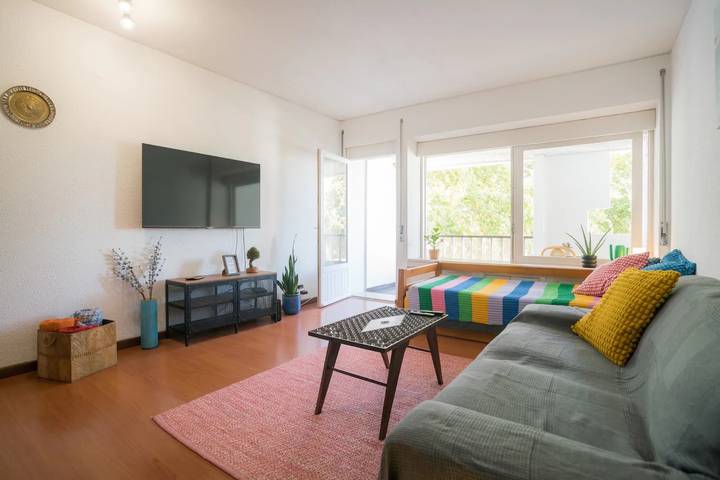 Ganze Wohnung, Ferienwohnung 'Carcavelos Praia' mit privater Terrasse, Balkon und Wlan in Carcavelos e Parede, Costa de Lisboa