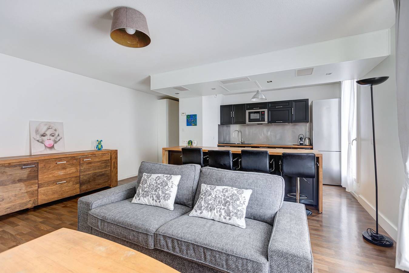 Apartamento entero, Guestready - Estancia contemporánea con terraza in Burdeos, Región de Burdeos